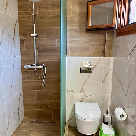 Popi Griva Aparthotel 4*