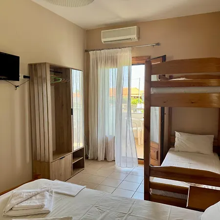 Popi Griva Aparthotel Vourvourou