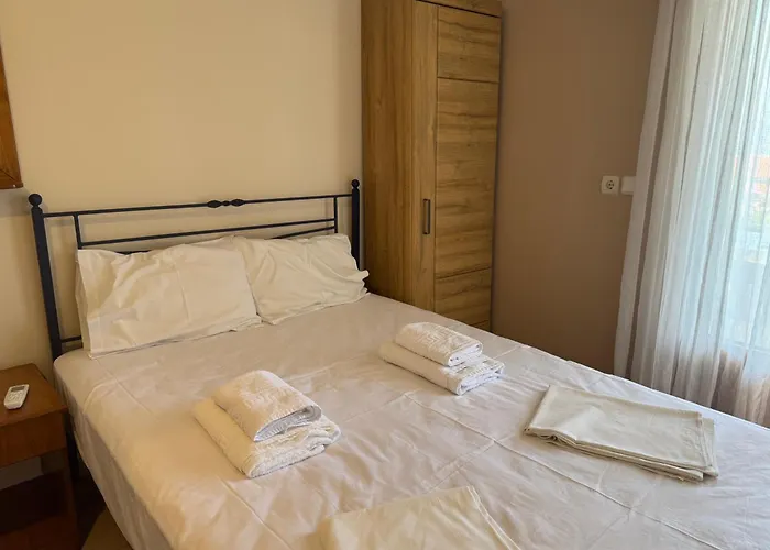 Popi Griva Aparthotel Vourvourou