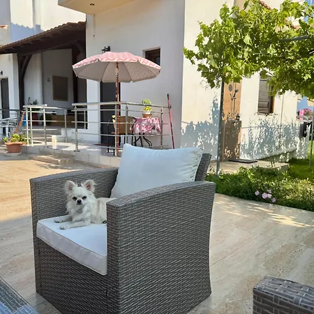 Hotel de apartamente Artion Vourvourou