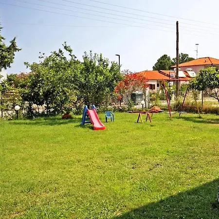 Popi Griva 4* Vurvurú