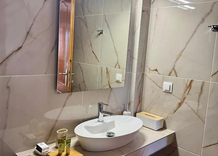 Popi Griva 沃尔沃罗