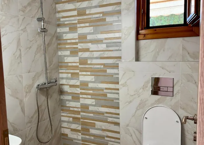 Popi Griva 4* 沃尔沃罗