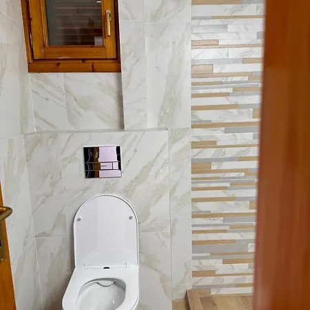 Ξενοδοχείο με διαμερίσματα Artion 4*