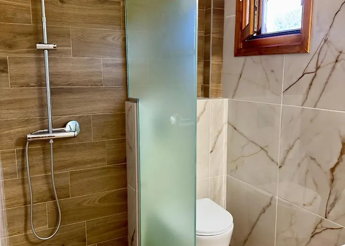 Popi Griva 4*