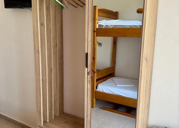 Apart Otel Popi Griva Vourvourou